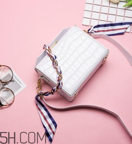 包包變形了怎么復原？包包被壓變形如何恢復？