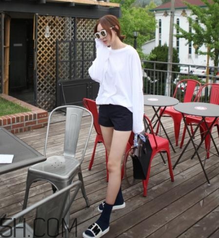 白色衛(wèi)衣怎么洗？白色衛(wèi)衣發(fā)黃怎么辦？