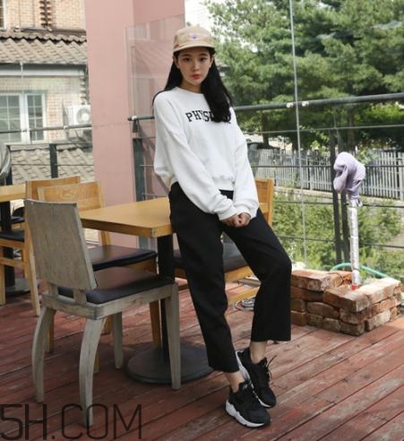 白色衛(wèi)衣怎么洗？白色衛(wèi)衣發(fā)黃怎么辦？