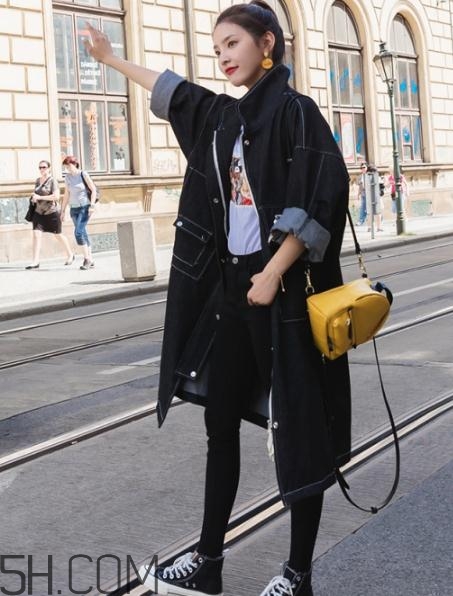 牛仔外套很硬怎么辦？牛仔外套洗完變硬是什么原因？