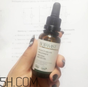 muji無(wú)印良品粉底液怎么樣？無(wú)印良品粉底液色號(hào)試色