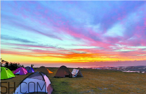 野外露營(yíng)需要帶什么？野外露營(yíng)如何選擇營(yíng)地？