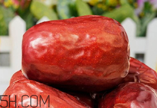 新疆大棗什么時(shí)候成熟 新疆大棗幾月份成熟 新疆大棗什么時(shí)候成熟 新疆大棗幾月份成熟