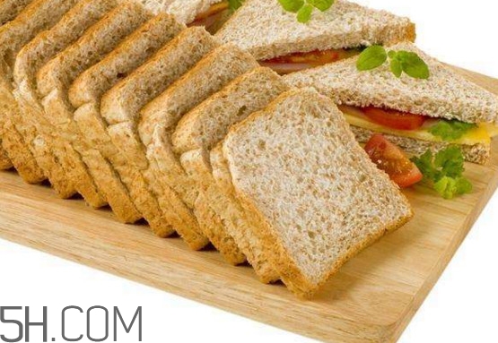 吐司是全麥面包嗎？吐司是酸性還是堿性