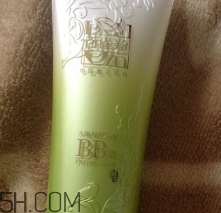 百雀羚bb霜怎么樣？百雀羚bb霜好用嗎？