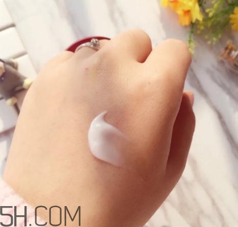 羽西靈芝生機(jī)煥活乳霜多少錢(qián)？羽西靈芝面霜價(jià)格