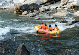 漂流有年齡限制嗎？漂流需要帶什么東西？