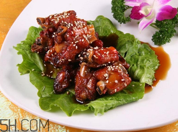 糖醋排骨怎樣做肉不硬？產(chǎn)婦能不能吃糖醋排骨