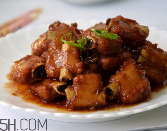 糖醋排骨怎樣做肉不硬？產(chǎn)婦能不能吃糖醋排骨