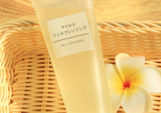 muji無(wú)印良品卸妝啫喱怎么樣？無(wú)印良品卸妝啫喱爆痘