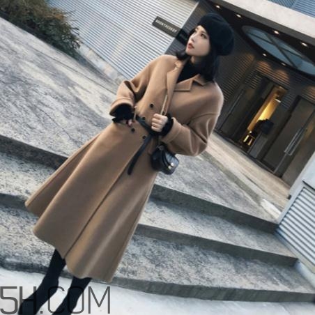 羊絨大衣會(huì)起靜電嗎？羊絨大衣起靜電怎么辦？