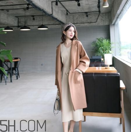 雙面羊絨大衣能熨燙嗎？雙面羊絨大衣怎么熨燙？