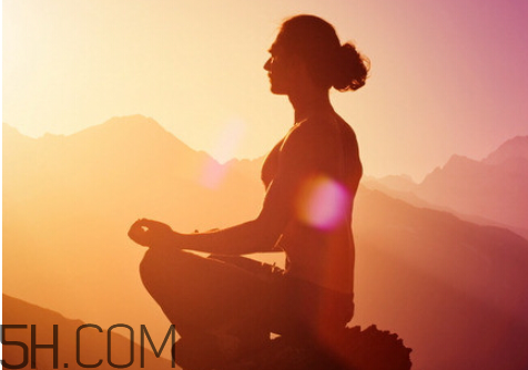 練瑜伽能排毒嗎？瑜伽可以天天練嗎？