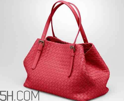 bv和lv哪個(gè)檔次高 bv和lv哪個(gè)錢包檔次高 bv和lv哪個(gè)檔次高 bv和lv哪個(gè)錢包檔次高