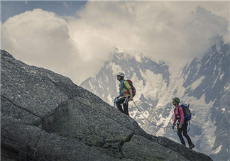 爬山對(duì)身體有什么好處？爬山前要準(zhǔn)備的裝備
