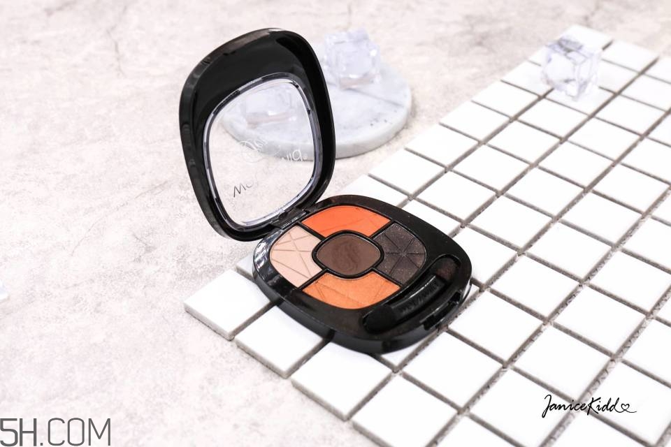 100元以內(nèi)的眼影盤有哪些值得購買? 100元以內(nèi)的眼影盤有哪些值得購買?