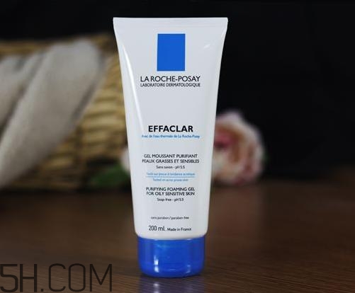 理膚泉洗面奶是皂基嗎？理膚泉洗面奶有幾種？