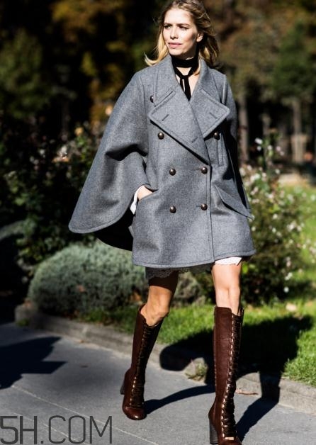 斗篷外套怎么搭配？斗篷外套搭配圖片