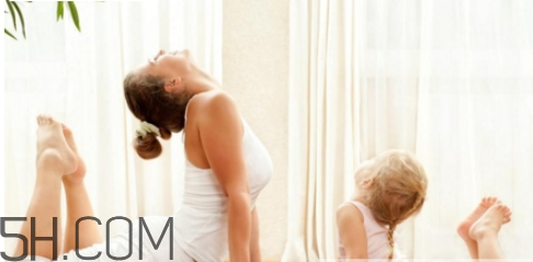 練瑜伽后為什么會(huì)腰疼？練瑜伽肌肉拉傷怎么辦？