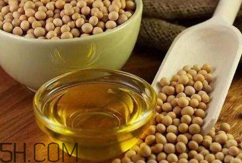 調(diào)和油和大豆油哪個好？調(diào)和油是色拉油嗎