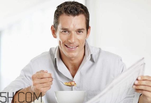 肺氣腫可以吃雞蛋嗎？肺氣腫可以吃蜂蜜嗎？