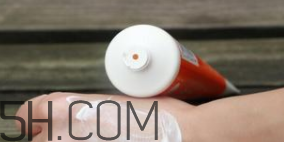 娥佩蘭隔離乳怎么樣_多少錢_使用方法 娥佩蘭隔離乳怎么樣_多少錢_使用方法