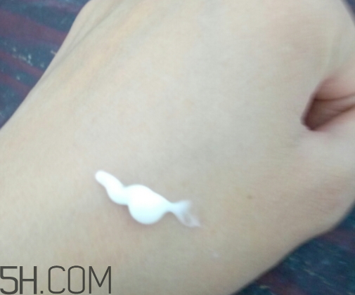 香柏樹薰衣草敏感修復(fù)乳液怎么樣？多少錢？