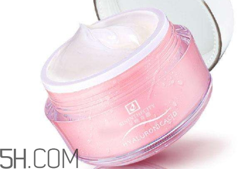 爆奶霜什么時候用 爆奶霜晚上可以用嗎 爆奶霜什么時候用 爆奶霜晚上可以用嗎