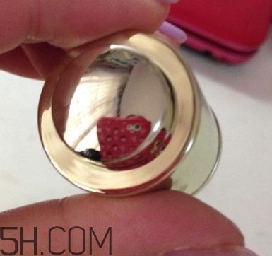 百雀羚精華液多少錢？百雀羚精華液好用嗎？