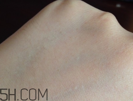 百雀羚精華液多少錢？百雀羚精華液好用嗎？