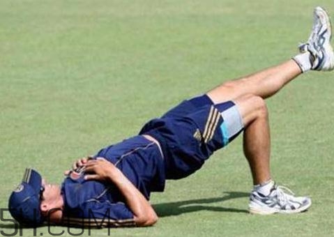 單腿臀橋有什么用？單腿臀橋怎么做？