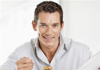 肺氣腫可以吃西洋參嗎？肺氣腫可以吃三七粉嗎？