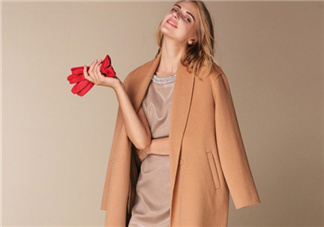 羊毛大衣能淋雨嗎？羊毛大衣可以暴曬嗎？