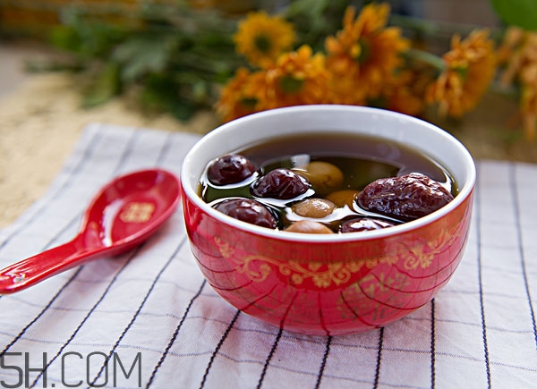 女生天天熬夜喝什么好 女生晚上熬夜喝什么好 女生天天熬夜喝什么好 女生晚上熬夜喝什么好