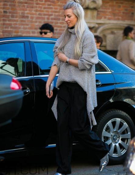 肩寬的女生穿什么毛衣？適合肩寬女生穿的毛衣