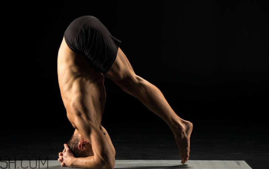 練瑜伽要穿內(nèi)衣嗎？練瑜伽會(huì)使小腿變粗嗎？