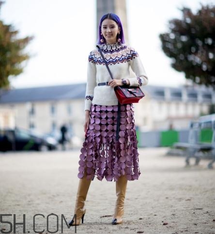 短發(fā)適合穿什么衣服？短發(fā)穿什么衣服好看？