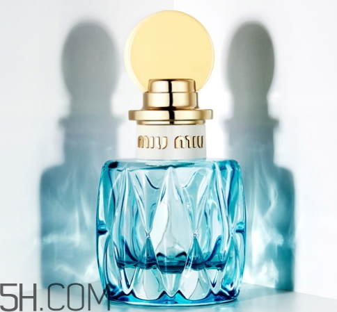 miumiu香水黃蓋和紅蓋哪個(gè)好聞？miumiu紅蓋黃蓋區(qū)別