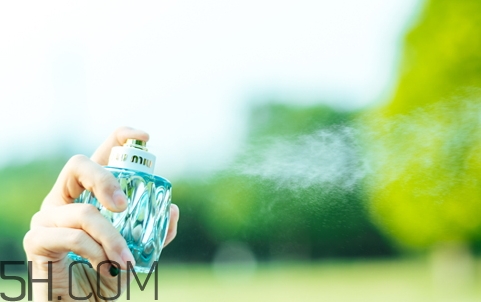 miumiu迷你香水多少錢？miumiu迷你香水好聞嗎