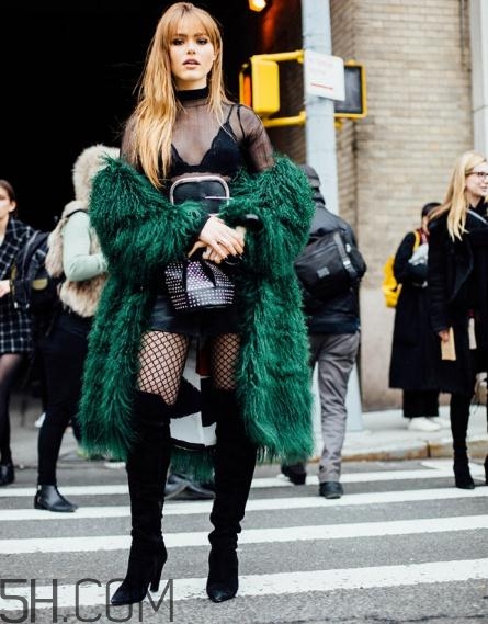 中長款皮草怎么搭配？中長款皮草搭配圖片