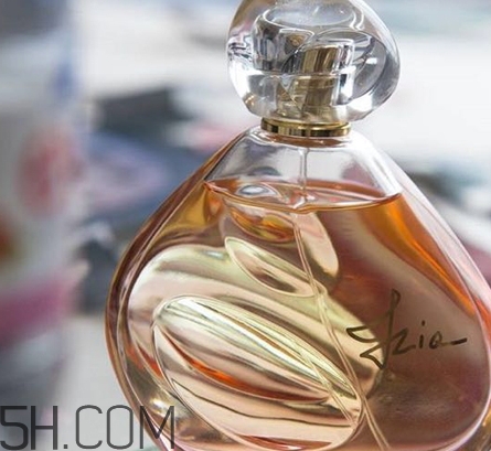 sisley izia伊莎香水怎么樣？希思黎izia香水好聞嗎