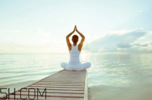 瑜伽可以消除蝴蝶臂嗎？瑜伽墊的護(hù)理和清洗