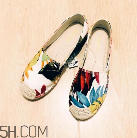 熱風(fēng)的鞋子保修嗎？熱風(fēng)的鞋可以退換嗎？