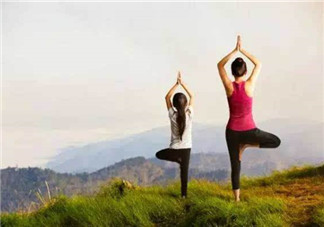 不適合孕婦做的瑜伽體式有哪些？練習(xí)熱瑜伽的注意事項(xiàng)