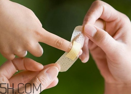 創(chuàng)可貼的用處是什么？創(chuàng)可貼哪些傷口能用