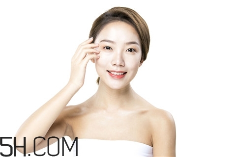 青春痘會長在哪里？青春痘會癢嗎？