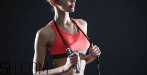 跳繩會(huì)傷膝蓋嗎？怎樣跳繩不傷膝蓋？