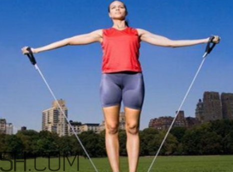 跳繩頭疼是怎么回事？跳繩有什么技巧？