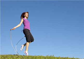 跳繩飯前好還是飯后好？跳繩跳多長時間合適？