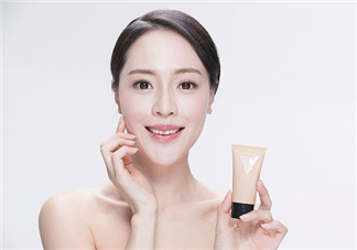 青春痘能不能擠？青春痘能用鹽水洗嗎？